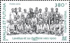 04 21 06 2012 lavelua et sa chefferie vers 1900