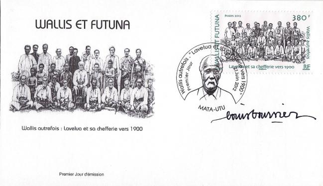 05 21 06 2012 lavelua et sa chefferie vers 1900