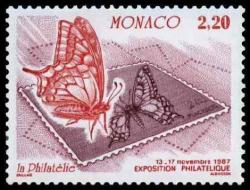 17 1586 1987 papillon